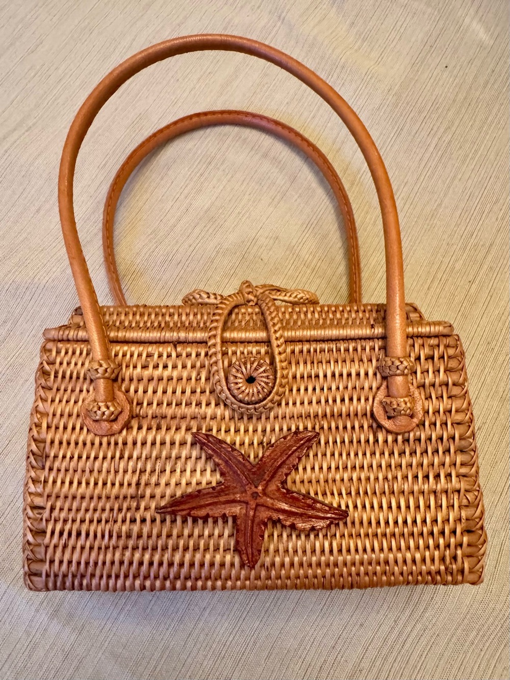 Vintage Bali Rattan Box Bag – Woven Basket Purse with Starfish Wood Carving